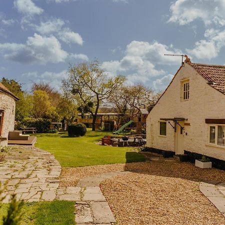 Little England Retreats - Cottage, Yurt And Shepherd Huts Othery Exteriér fotografie