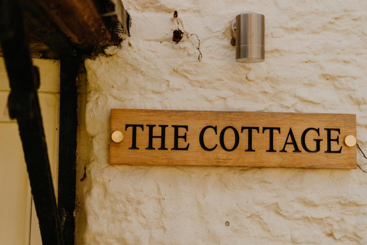 Little England Retreats - Cottage, Yurt And Shepherd Huts Othery Exteriér fotografie