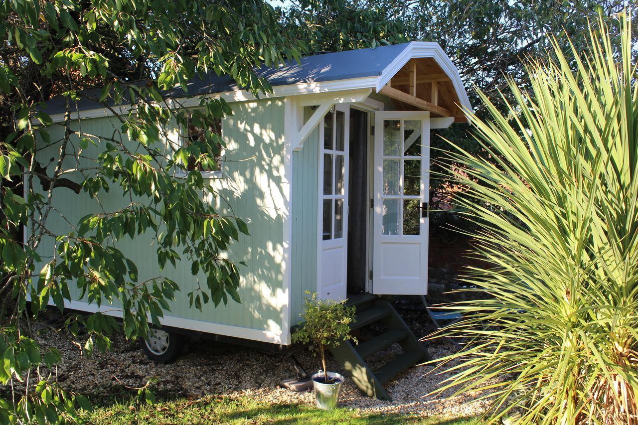 Little England Retreats - Cottage, Yurt And Shepherd Huts Othery Exteriér fotografie